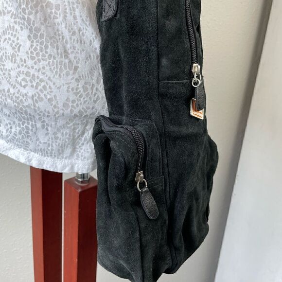 NWT Prago Black Leather Crossbody Bag - Picture 3 of 7